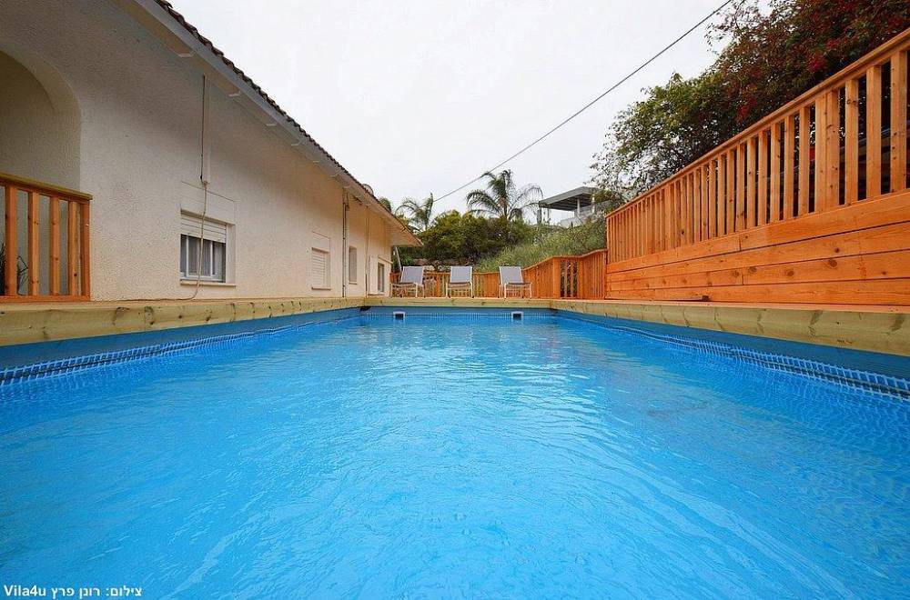 138755 המתחם החיצוני, לה וילה - La Vila פוריה, וילה  בפוריה כפר עבודה וילות - Vila 4 U