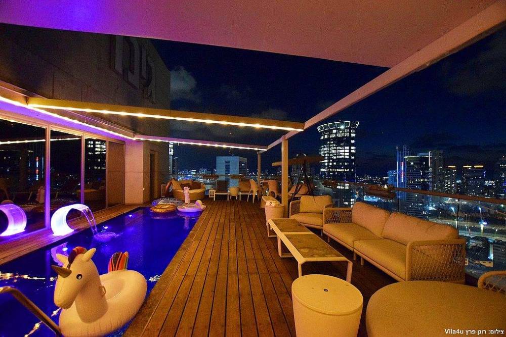 139563 המתחם בלילה, מתחם שמיים, וילה  ברמת גן וילות - Vila 4 U