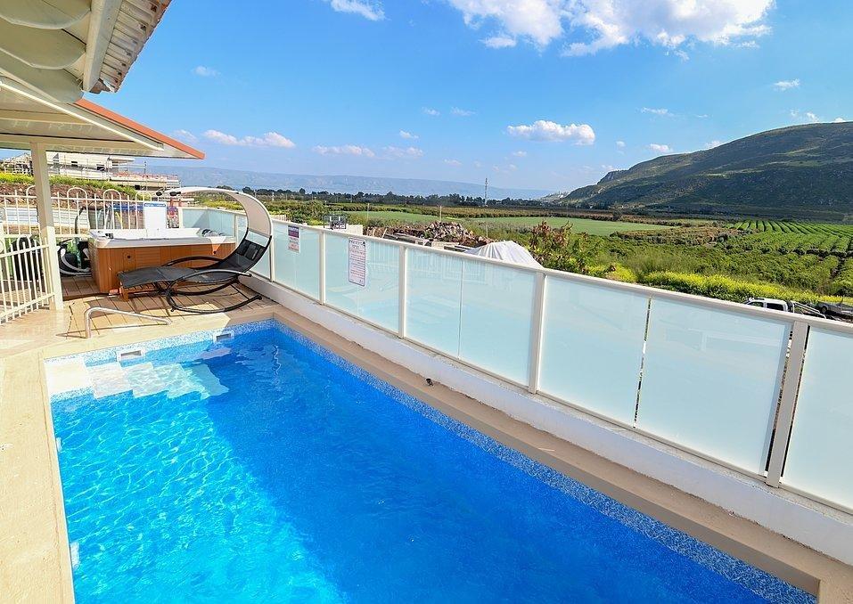 140414 גלריה כללית, מימוסה מגדל, וילה  במגדל וילות - Vila 4 U