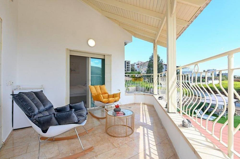 140415 גלריה כללית, מימוסה מגדל, וילה  במגדל וילות - Vila 4 U