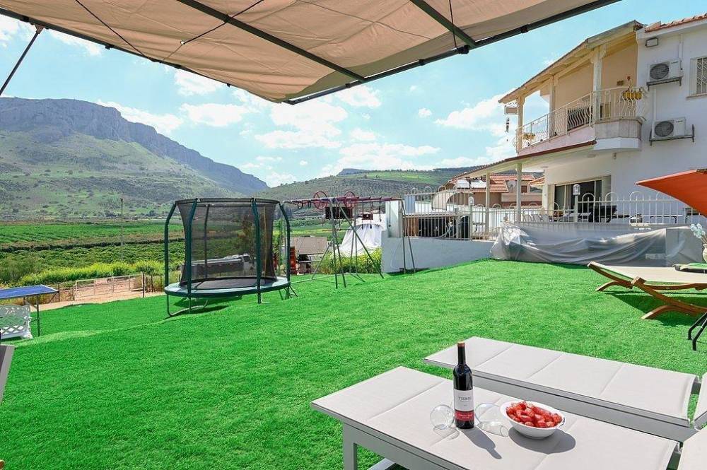 140422 גלריה כללית, מימוסה מגדל, וילה  במגדל וילות - Vila 4 U