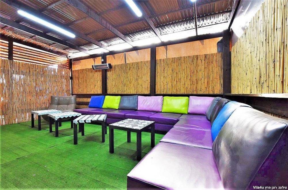 141311 החצר, לופט פרי גנכם, וילה  בנשר וילות - Vila 4 U