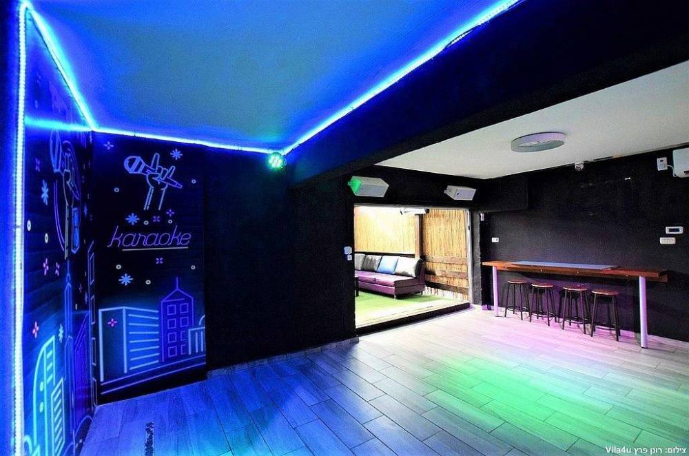 141318 הלופט, לופט פרי גנכם, וילה  בנשר וילות - Vila 4 U