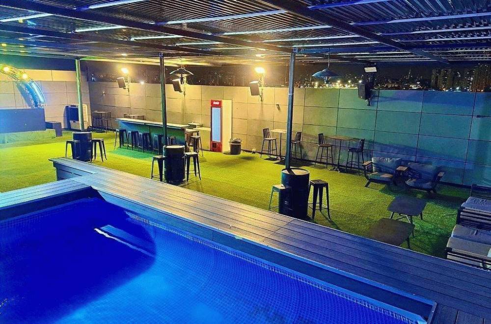 142024 גלריה כללית, לופט ברגמן 535, וילה  בפתח תקווה וילות - Vila 4 U