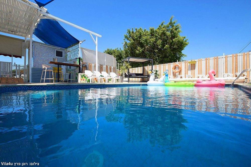 142178 כללי, בריכת הסולטן, וילה  בעזריקם וילות - Vila 4 U