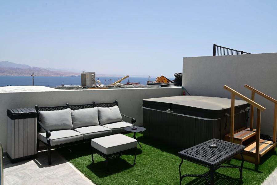 143197 המתחם החיצוני, וילה עלמת החן, וילה  באילת וילות - Vila 4 U