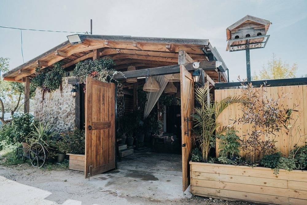 143648 גלריה כללית, משק 17, וילה  בבית יהושע וילות - Vila 4 U