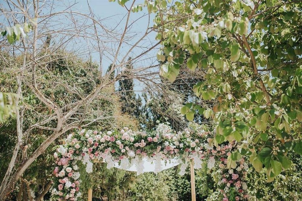 143692 גלריה כללית, משק 17, וילה  בבית יהושע וילות - Vila 4 U