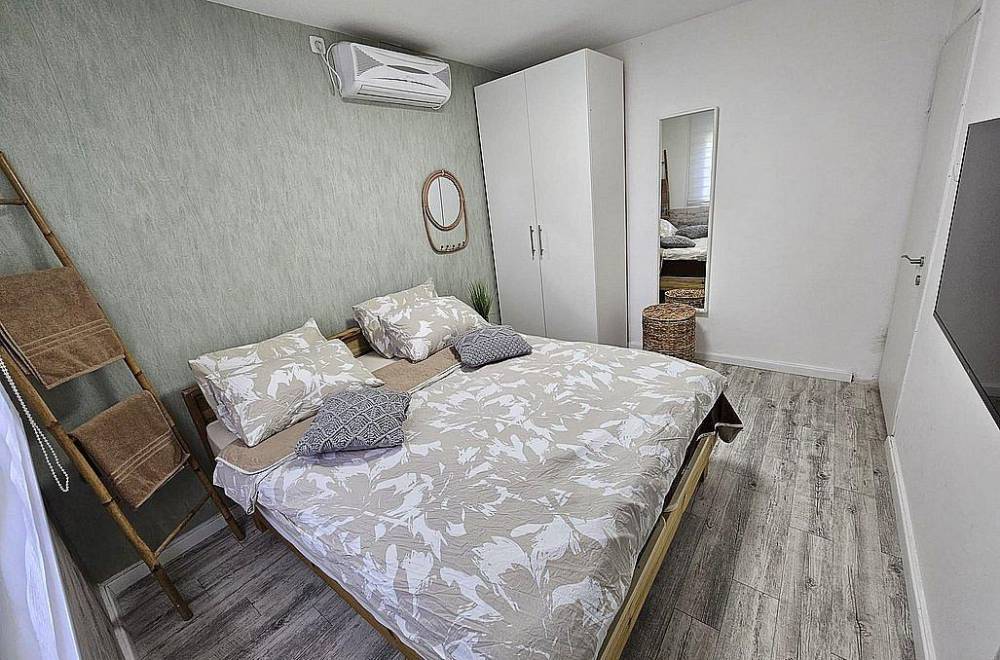 143736 כללי, וילה לה רוזה  - Villa La Roza, וילה  באשקלון וילות - Vila 4 U