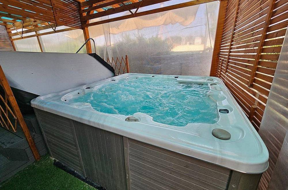 143737 כללי, וילה לה רוזה  - Villa La Roza, וילה  באשקלון וילות - Vila 4 U