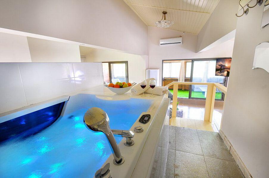 143796 גלריה כללית, אחוזת כתמר יפרח, וילה  ביערה וילות - Vila 4 U