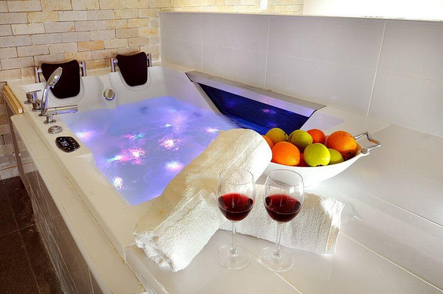 143799 גלריה כללית, אחוזת כתמר יפרח, וילה  ביערה וילות - Vila 4 U