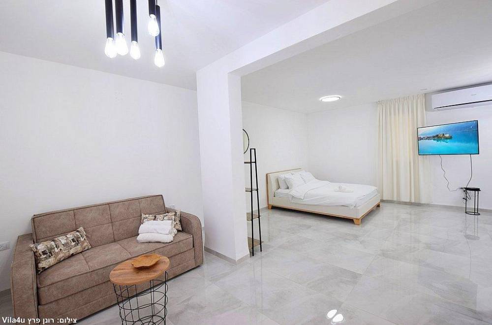 143868 הסוויטות, וילה אמור בגליל, וילה  באבן מנחם וילות - Vila 4 U