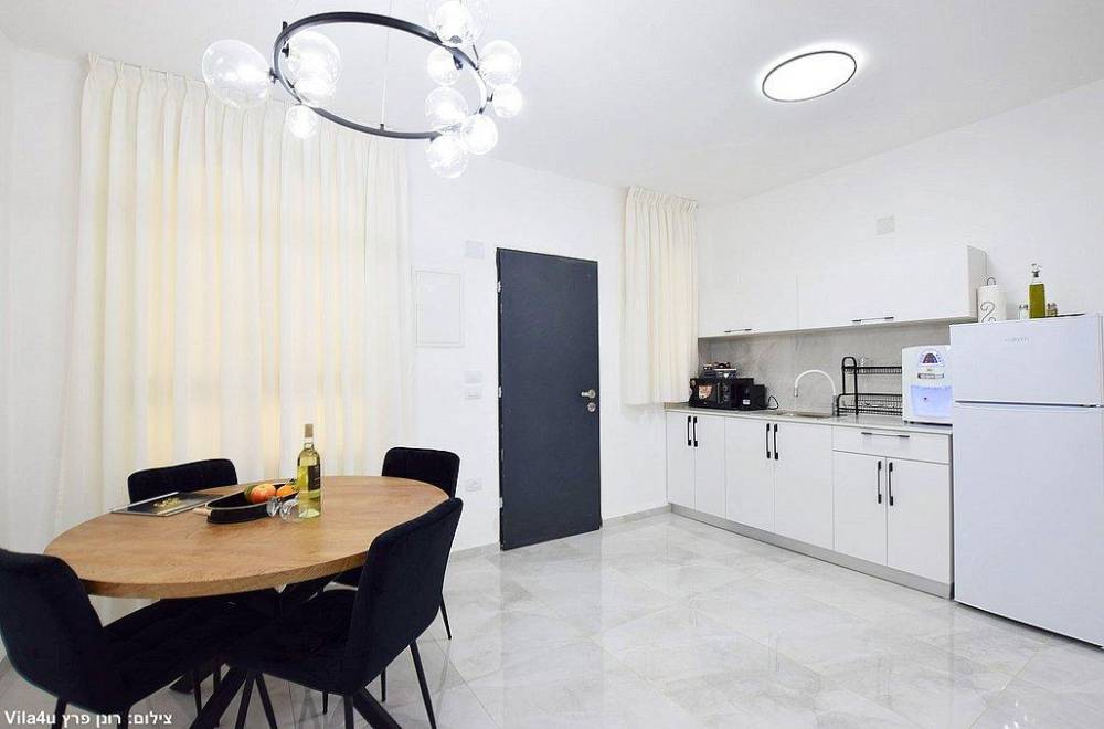 143869 הסוויטות, וילה אמור בגליל, וילה  באבן מנחם וילות - Vila 4 U