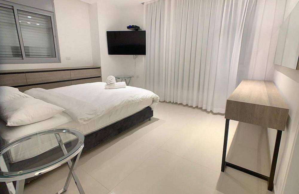 144535 גלריה כללית, וילאליס על הים אילת, וילה  באילת וילות - Vila 4 U