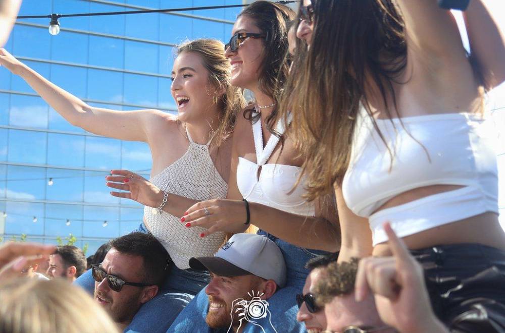 145203 אירועים במתחם, אלמאגו רוף תל אביב, וילה  בתל אביב וילות - Vila 4 U