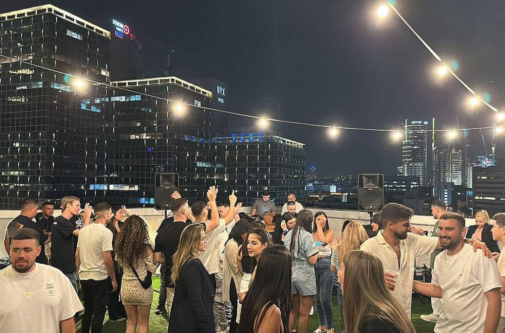 145204 אירועים במתחם, אלמאגו רוף תל אביב, וילה  בתל אביב וילות - Vila 4 U