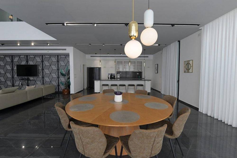 145561 המתחם הפנימי, וילה קדמא אילת, וילה  באילת וילות - Vila 4 U