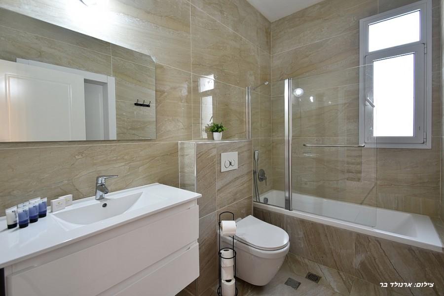 145701 גלריית פנים, וילה בלו סקיי נוף כנרת, וילה  בנוף כנרת וילות - Vila 4 U