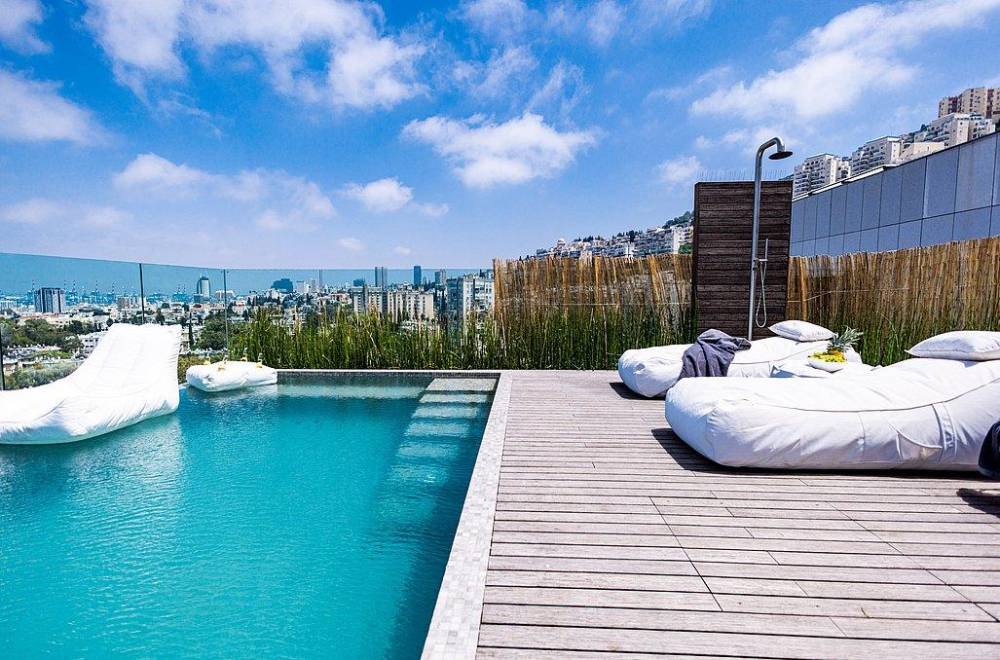 146245 מתחם הבריכה, Serene - סירין, וילה  בחיפה וילות - Vila 4 U