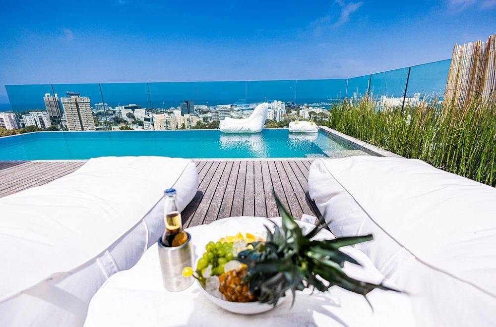 146248 מתחם הבריכה, Serene - סירין, וילה  בחיפה וילות - Vila 4 U