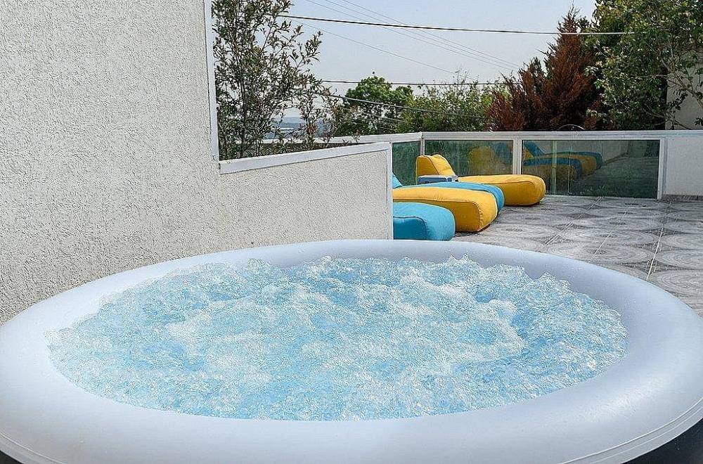 146498 מתחם אירוח גייקוב גלרי, מתחם אירוח גייקוב גלרי, וילה  בזרעית וילות - Vila 4 U