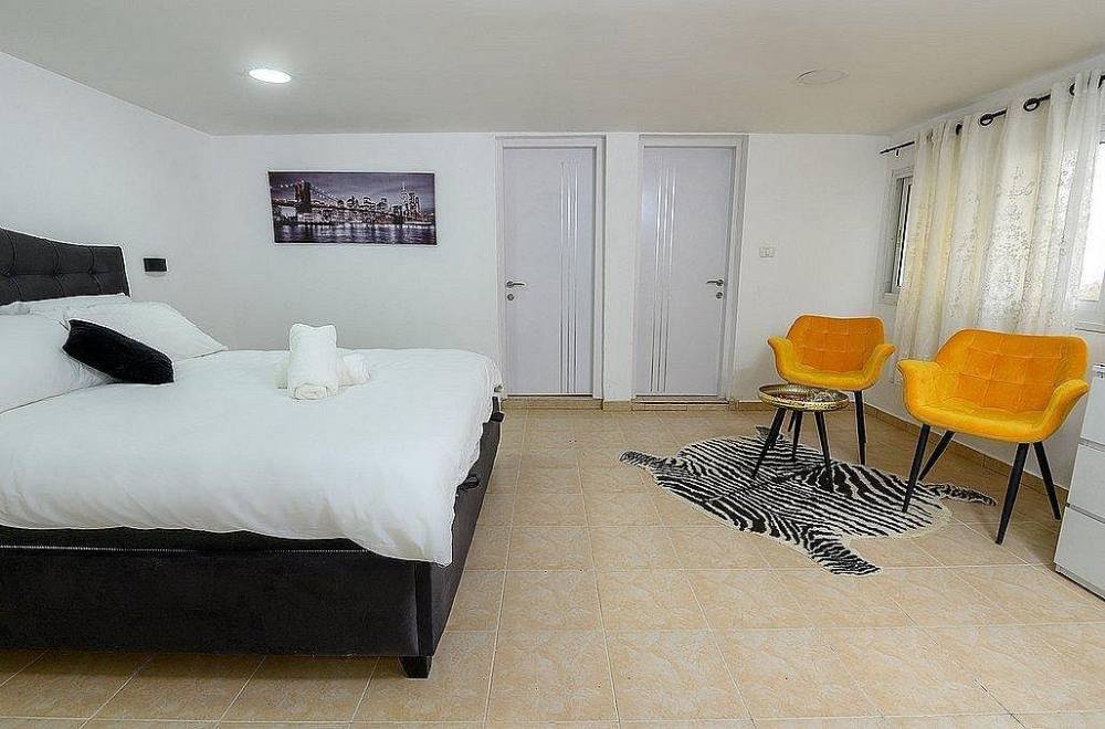 146515 גלריית פנים, מתחם אירוח גייקוב גלרי, וילה  בזרעית וילות - Vila 4 U