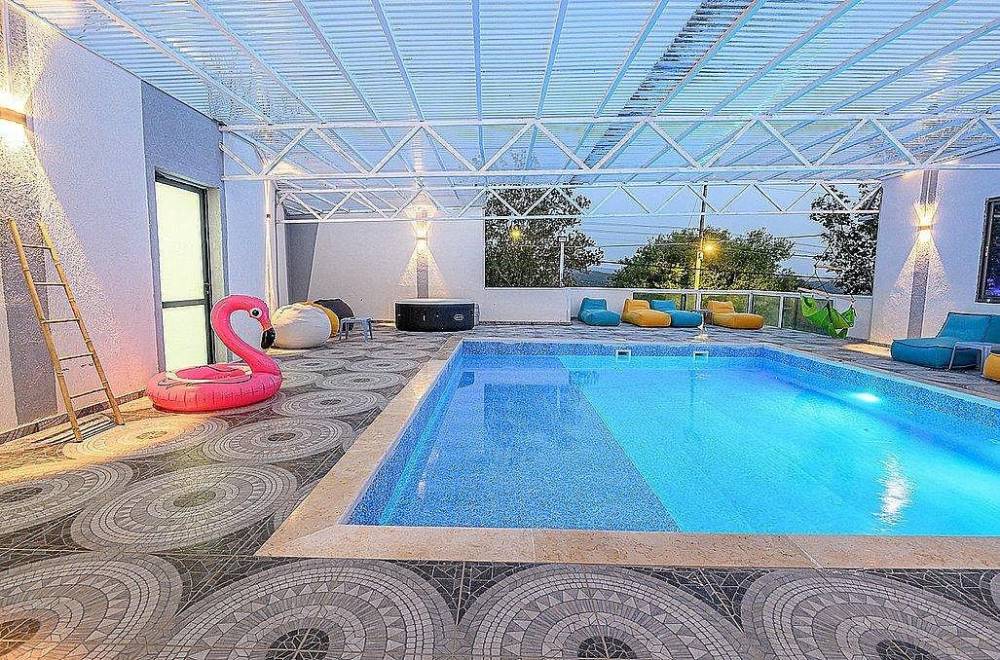 146554 מתחם הבריכה בערב, מתחם אירוח גייקוב גלרי, וילה  בזרעית וילות - Vila 4 U