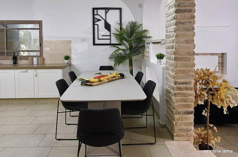 147075 גלריה כללית, וילה גלילא, וילה  בנוף כנרת וילות - Vila 4 U