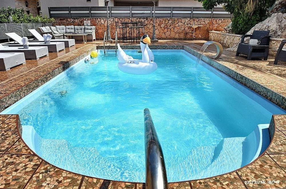 147150 המתחם החיצוני, וילה גלילא, וילה  בנוף כנרת וילות - Vila 4 U