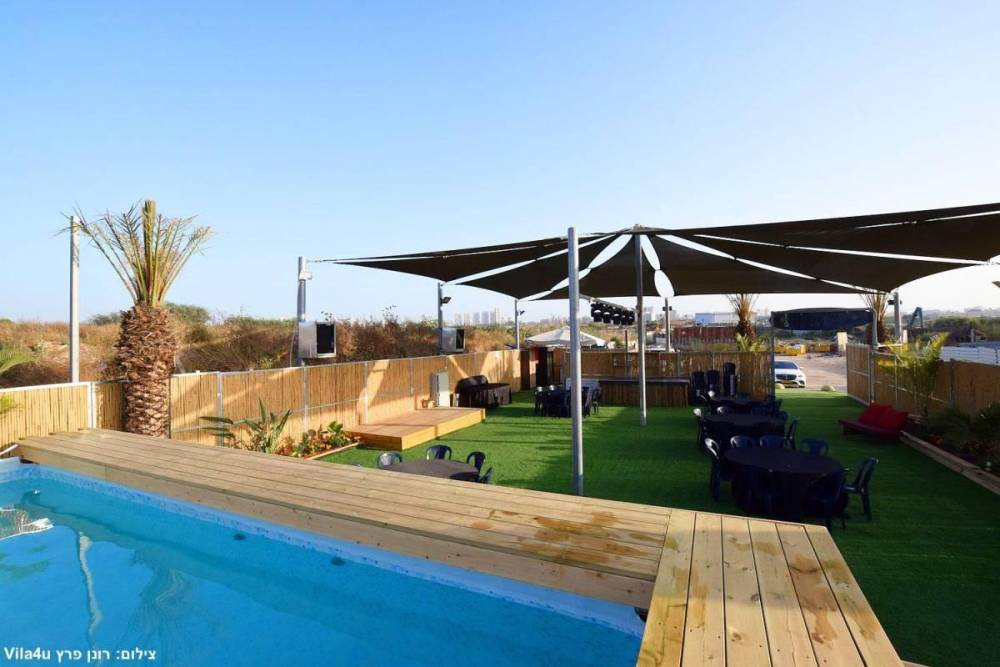 147546 מתחם הבריכה, דה גארדן, וילה  בראשון לציון וילות - Vila 4 U