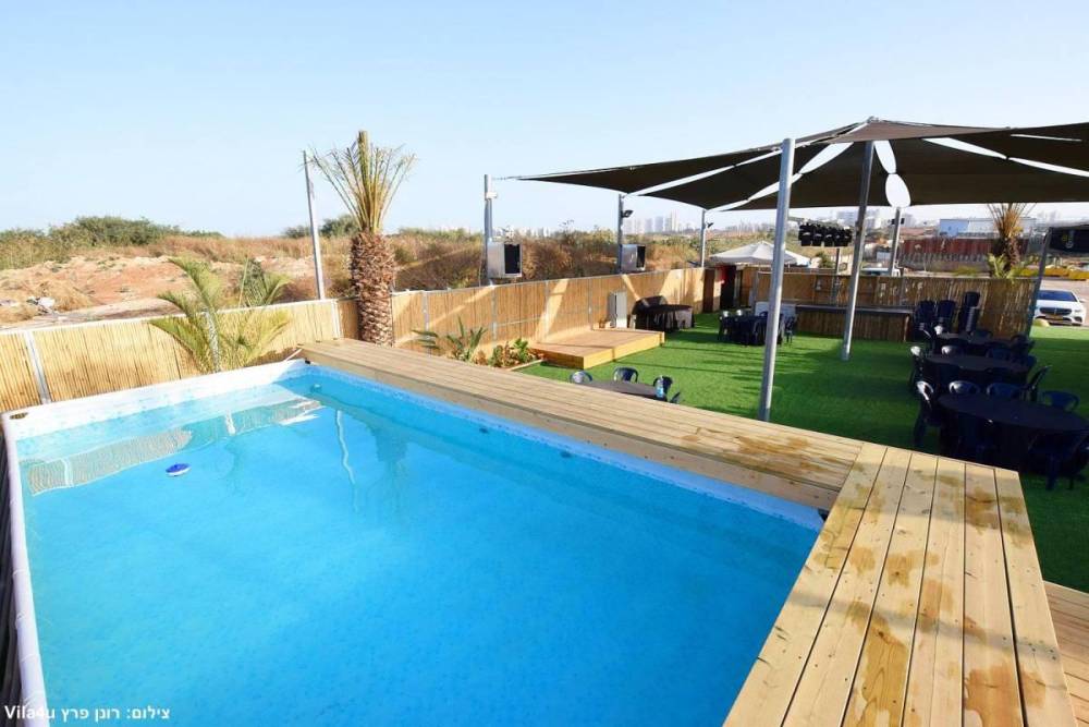 147548 מתחם הבריכה, דה גארדן, וילה  בראשון לציון וילות - Vila 4 U