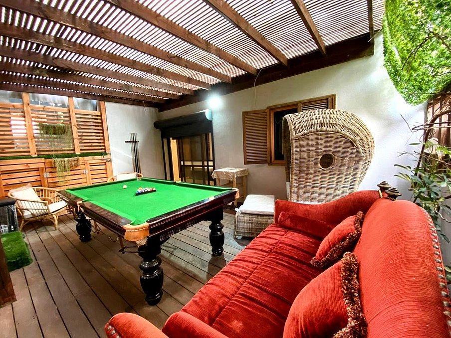 149311 המתחם החיצוני, אחוזת רוורי, וילה  בנוף כנרת וילות - Vila 4 U