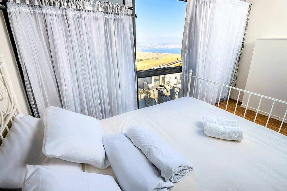 149332 המתחם הפנימי, אחוזת רוורי, וילה  בנוף כנרת וילות - Vila 4 U