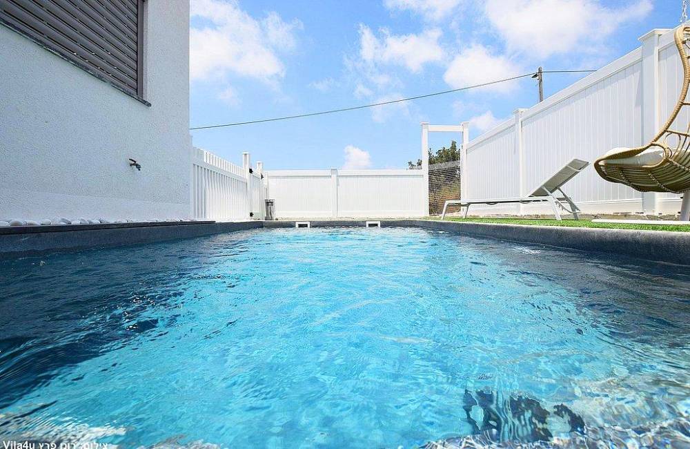 149529 המתחם החיצוני, הוילה בשתולה, וילה  בשתולה וילות - Vila 4 U