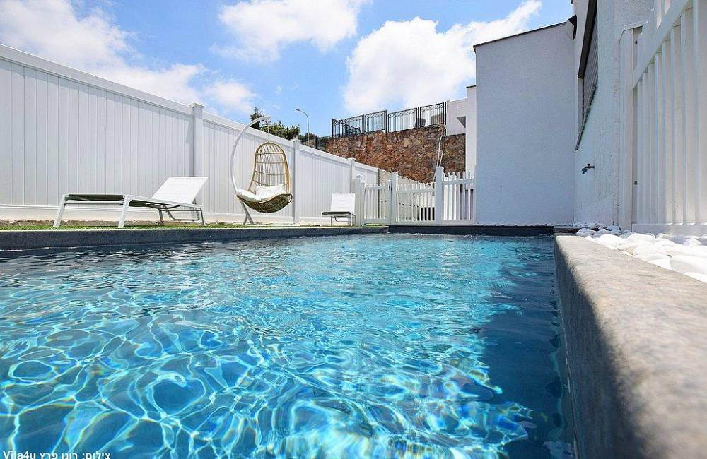 149532 המתחם החיצוני, הוילה בשתולה, וילה  בשתולה וילות - Vila 4 U