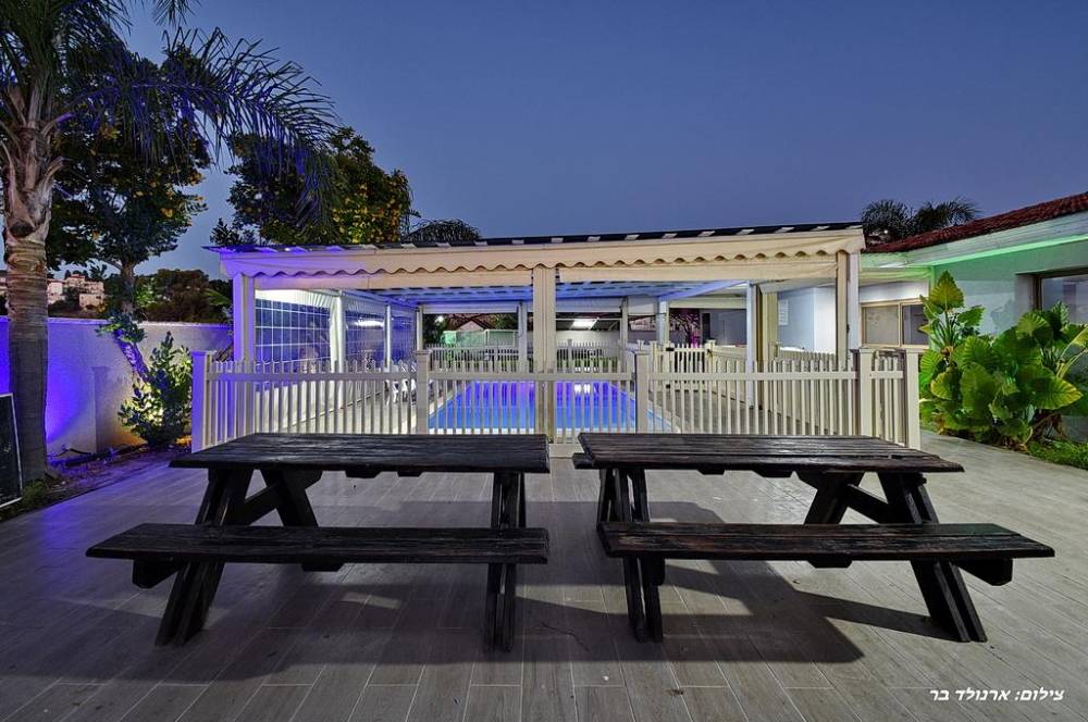 149967 מתחם חיצוני ובריכה, דאבל מון בלאן, וילה  במעונה וילות - Vila 4 U