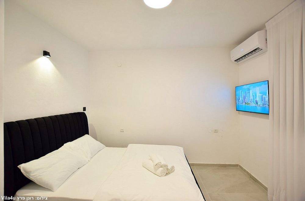 150768 המתחם הפנימי, אביטן ריזורט, וילה  ביבנאל וילות - Vila 4 U