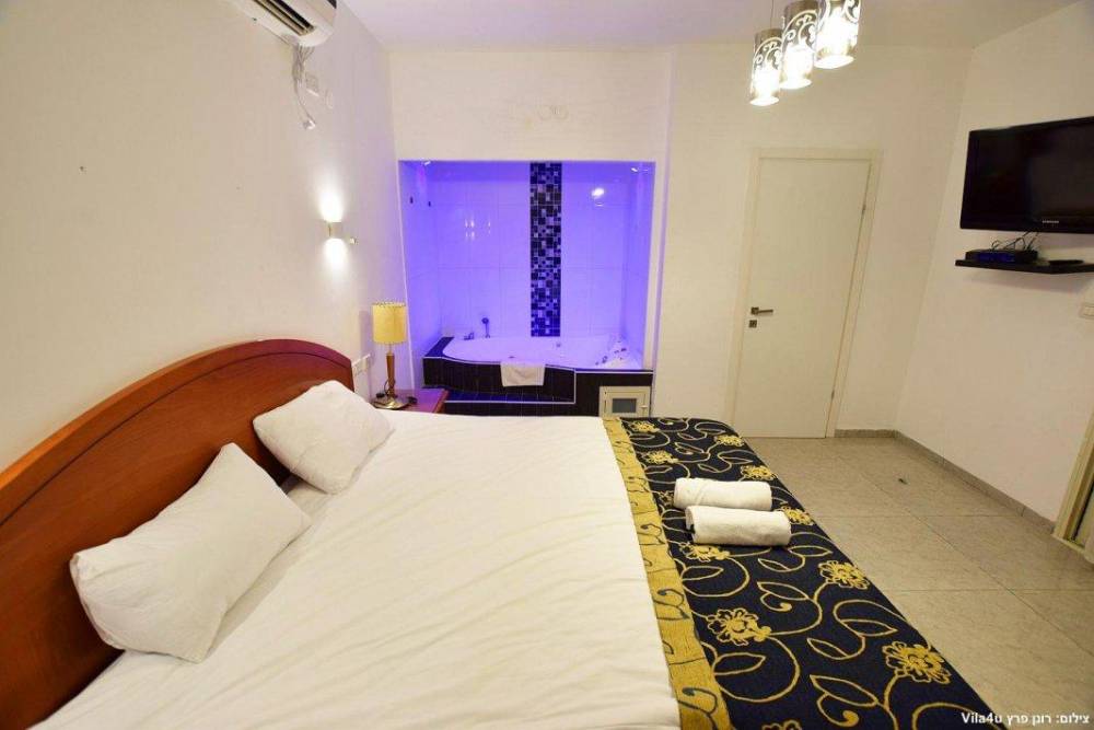 151877 גלרייה כללית, וילות אינפיניטי, וילה  במגדל וילות - Vila 4 U