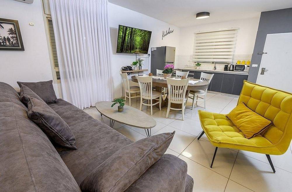 151889 גלרייה כללית, וילות אינפיניטי, וילה  במגדל וילות - Vila 4 U