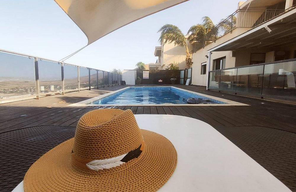 153491 מתחם חיצוני, וילה וילאז', וילה  ביבנאל וילות - Vila 4 U