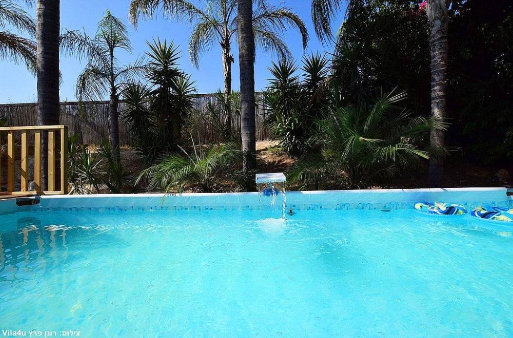 154163 המתחם החיצוני, וילה טל שחר בוטיק, וילה  בטל שחר וילות - Vila 4 U