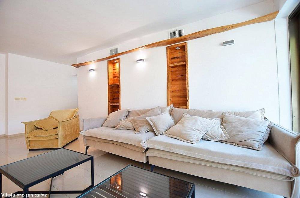 154180 המתחם הפנימי, וילה טל שחר בוטיק, וילה  בטל שחר וילות - Vila 4 U