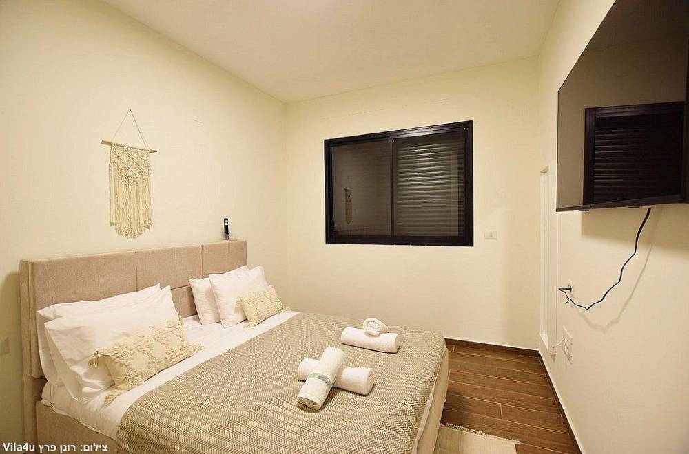 154669 גלריה כללית של המתחם, וילה מול ההר, וילה  בשומרה וילות - Vila 4 U