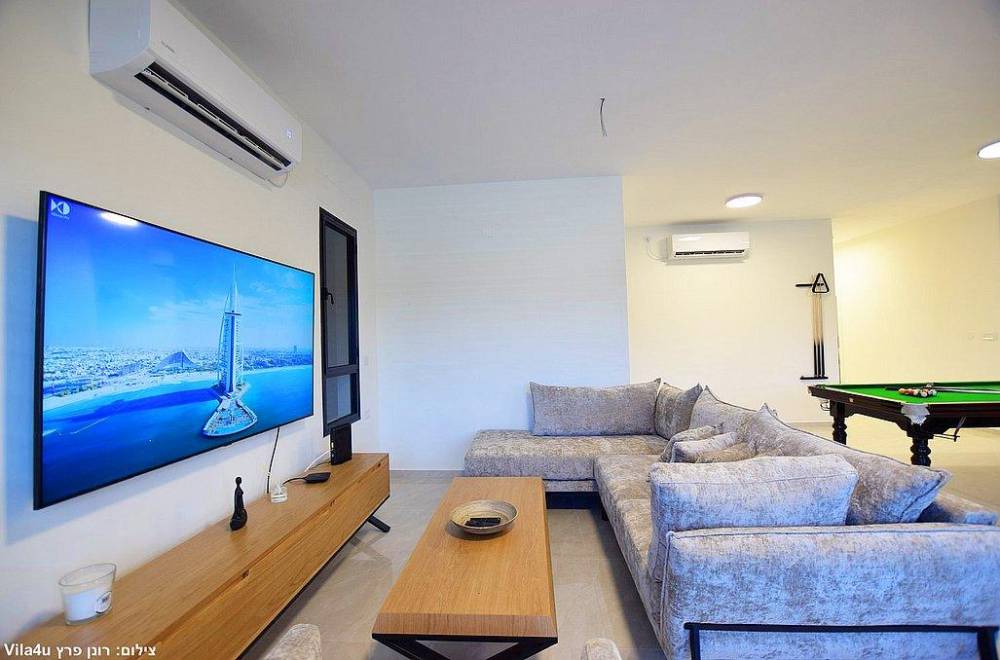 154671 גלריה כללית של המתחם, וילה מול ההר, וילה  בשומרה וילות - Vila 4 U