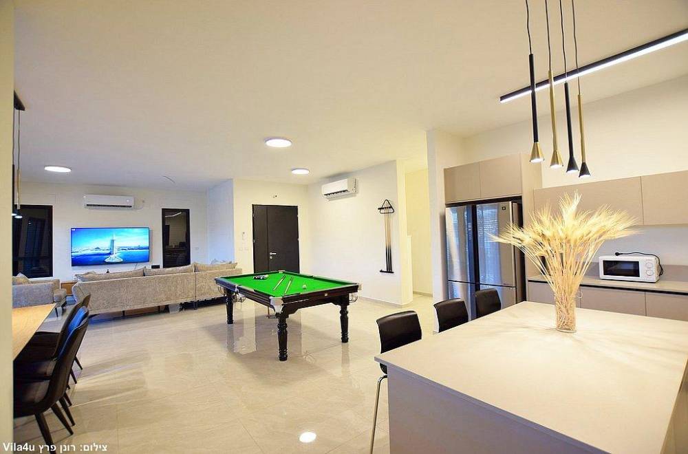 154691 מתחם פנימי - הוילה, וילה מול ההר, וילה  בשומרה וילות - Vila 4 U