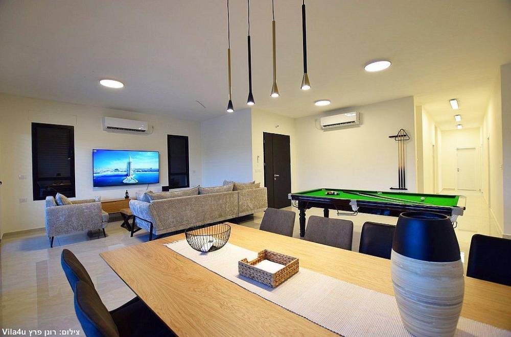 154693 מתחם פנימי - הוילה, וילה מול ההר, וילה  בשומרה וילות - Vila 4 U