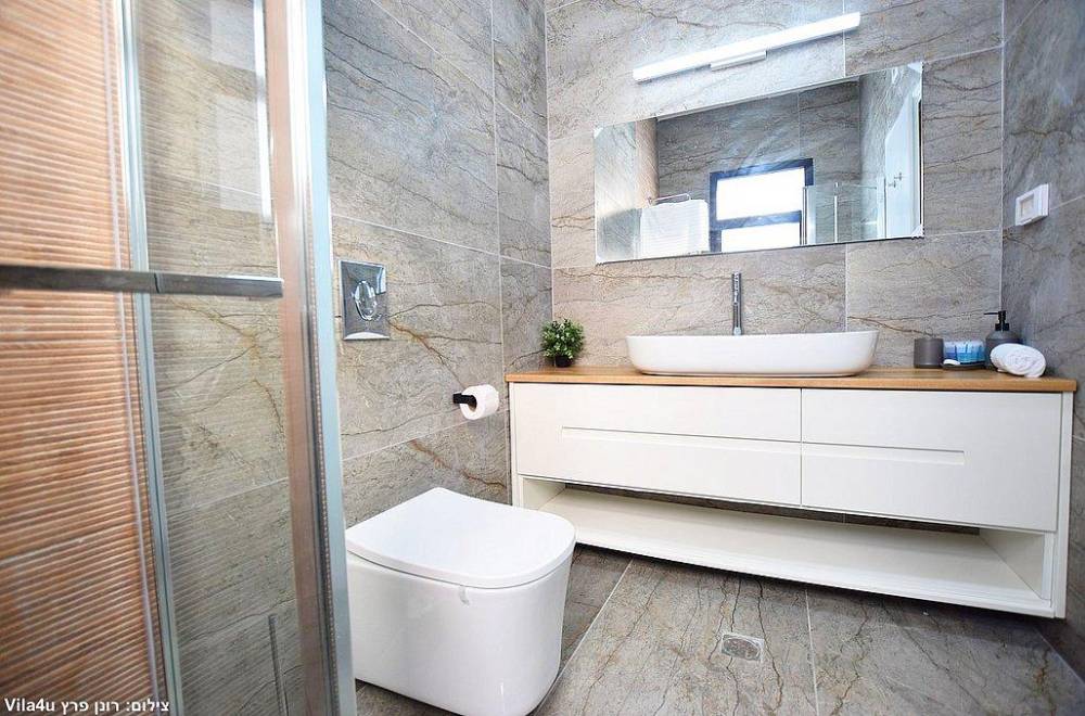 154717 מתחם פנימי - הוילה, וילה מול ההר, וילה  בשומרה וילות - Vila 4 U