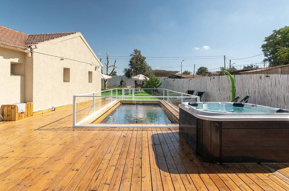 155861 גלריה כללית, וילה דניאל, וילה  בתירוש וילות - Vila 4 U