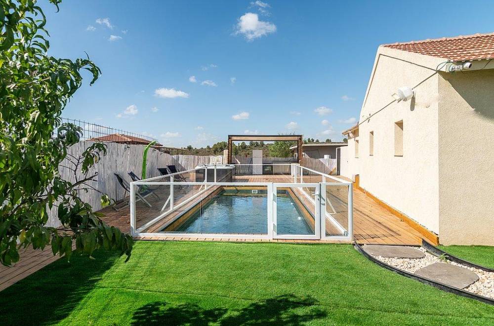 155868 גלריה כללית, וילה דניאל, וילה  בתירוש וילות - Vila 4 U